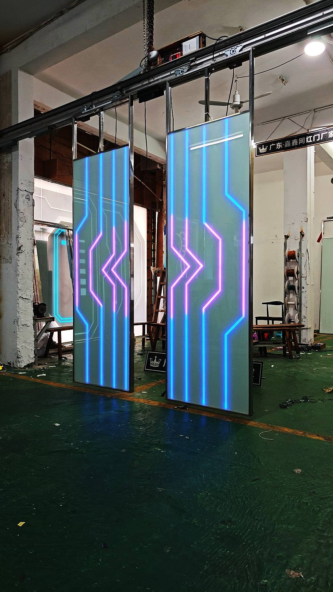 酒吧网红门 网红科技门