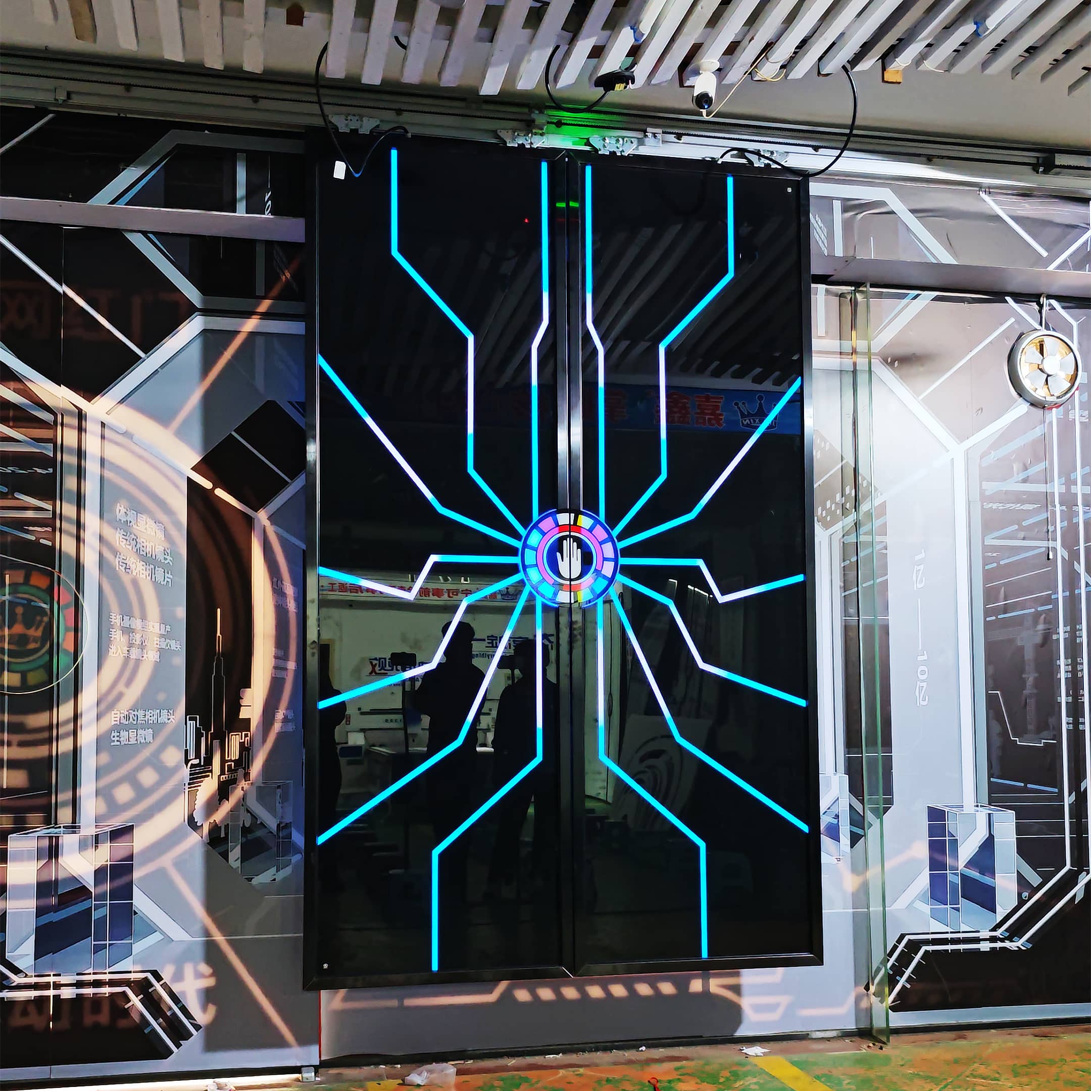 科技感智能门 触控网红门