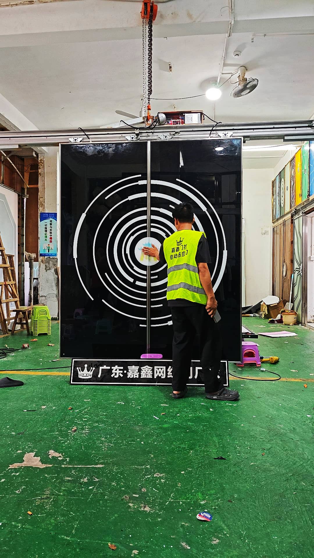 餐吧门厂家高科技门可按使用需求定制